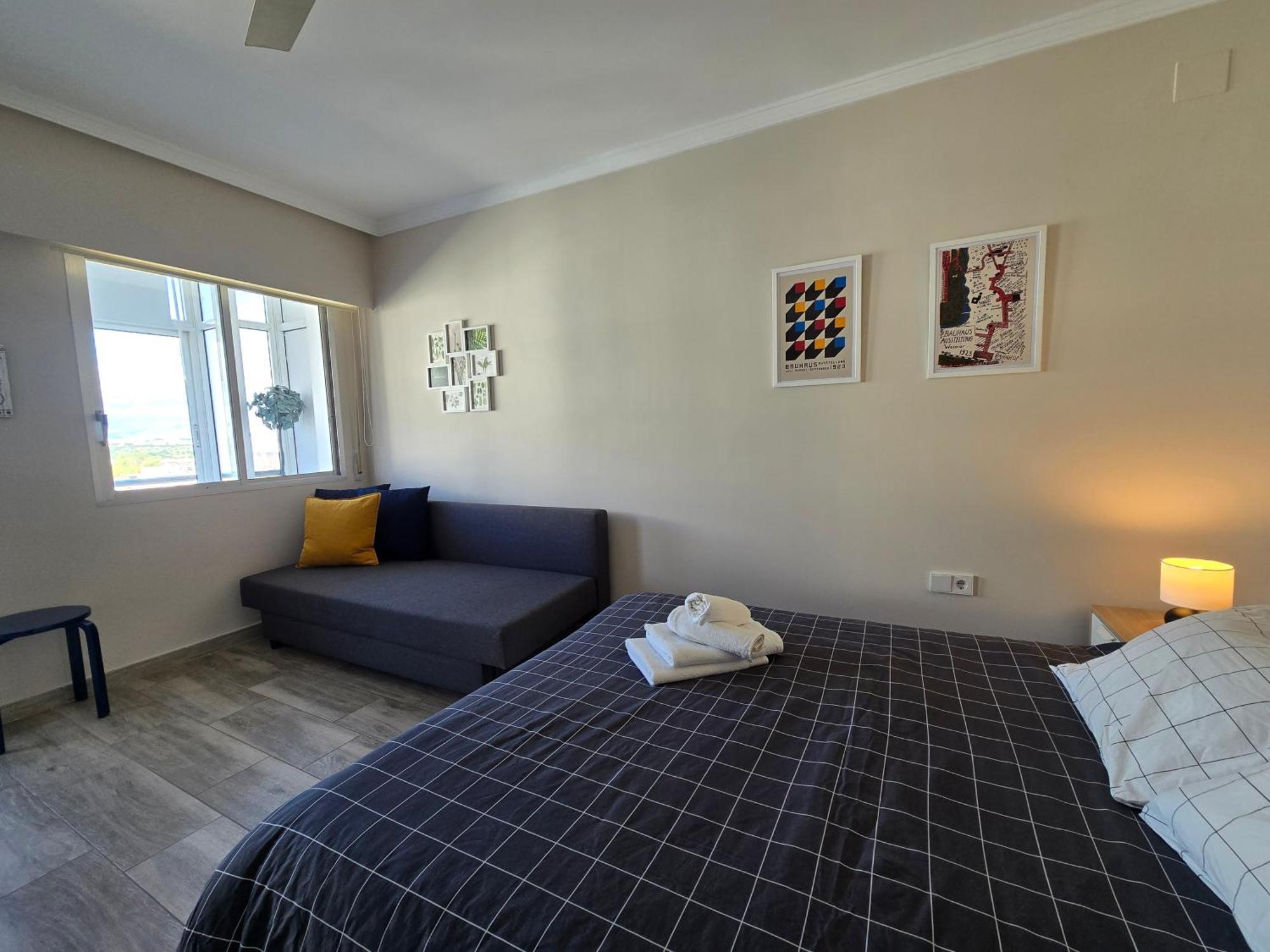 Bonito Estudio Con Vistas, Centro Torremolinos Luaran gambar